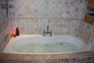 Amberleigh Bathroom